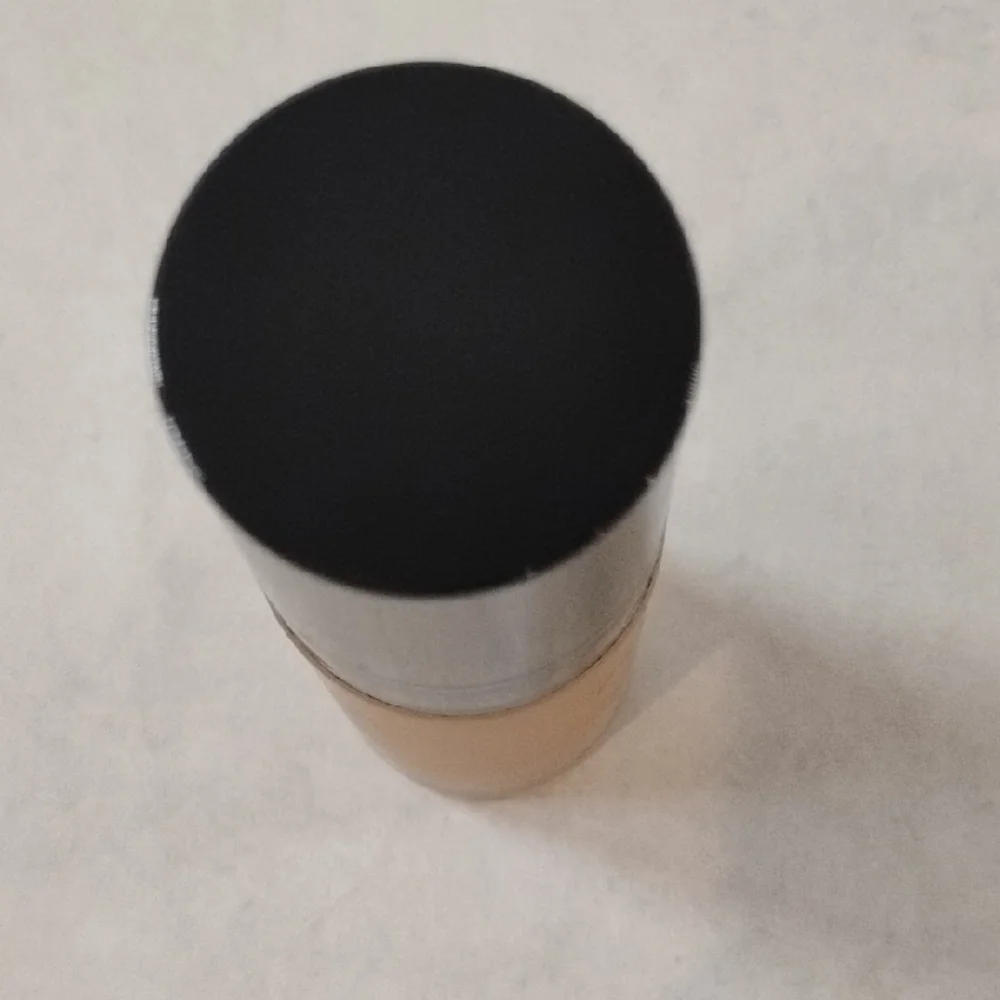 Skin Perfect HD Foundation - Tan Shade 80W semi-mate finish natural smooth look